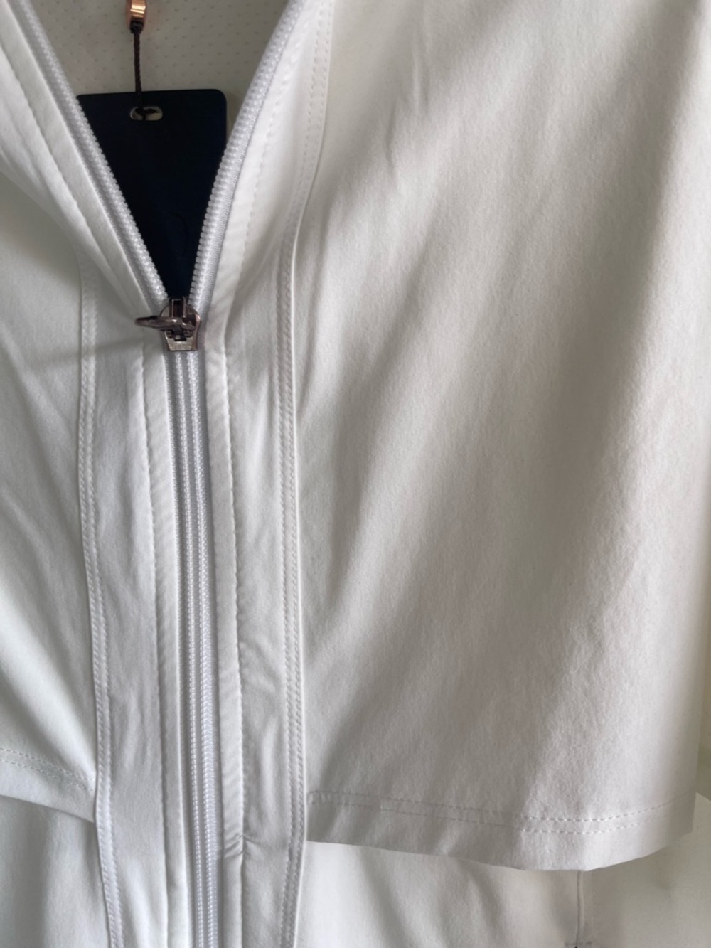 CALIA by Carrie Underwood White Athletic Hooded Vest - Picture 4 of 10